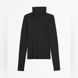 Long-Sleeve Featherweight Rib Tuckable Mockneck Top